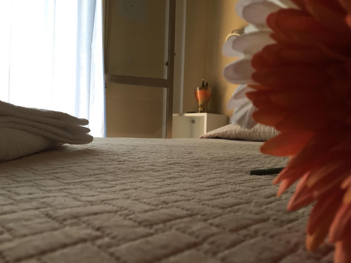Hotel Fucsia Ричоне Екстериор снимка